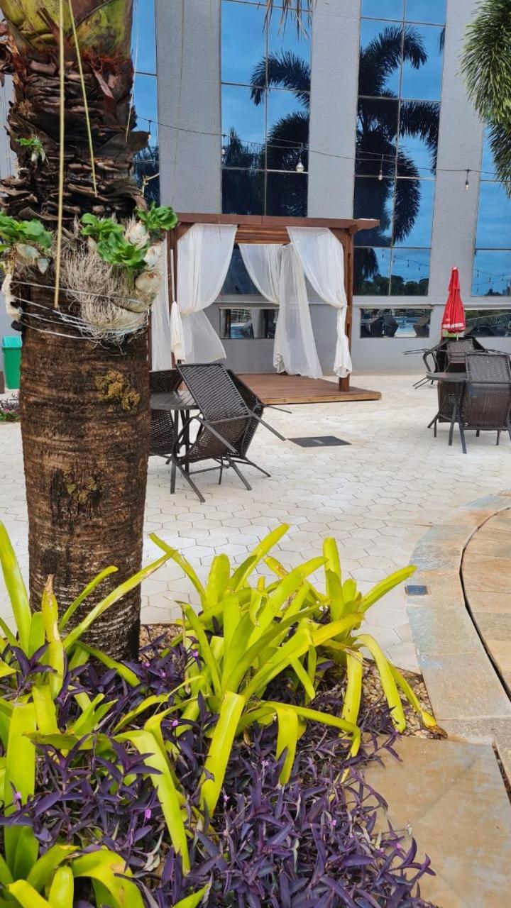 Thermas Park Condohotel - Parque Do Peao Apartment