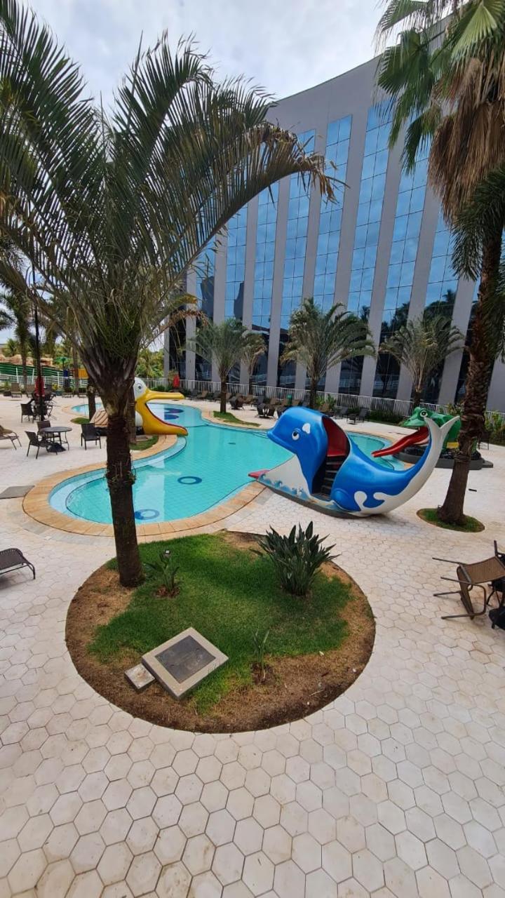 Thermas Park Condohotel - Parque Do Peao Apartment Barretos
